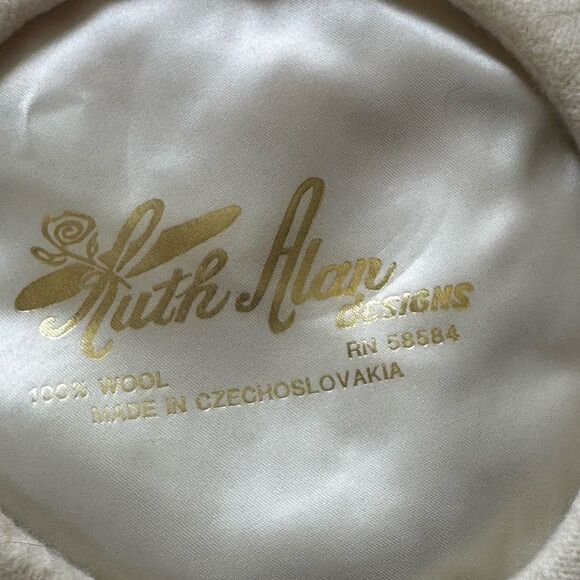 Vintage Ruth Alan beret cream color off white - Picture 3 of 8
